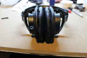 Sony MDR-7506 iPhone Mod 11