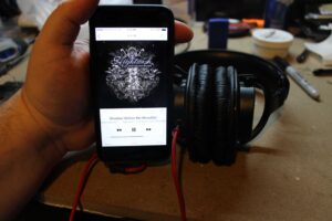 Sony MDR-7506 iPhone Mod 12